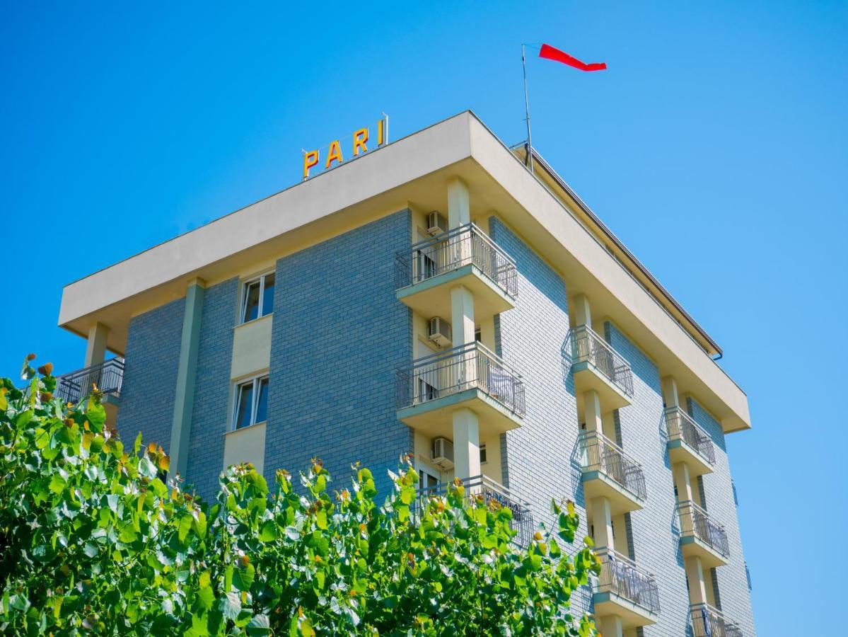 Hotel Pari Misano Adriatico Exterior foto
