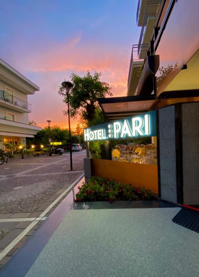 Hotel Pari Misano Adriatico Exterior foto