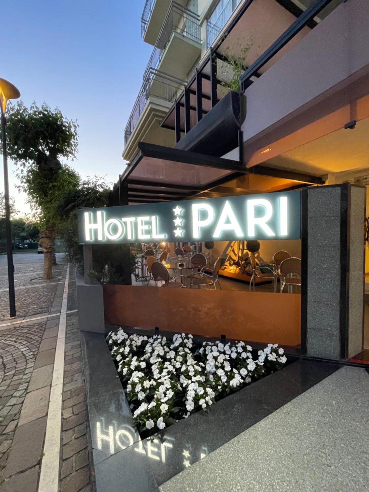 Hotel Pari Misano Adriatico Exterior foto
